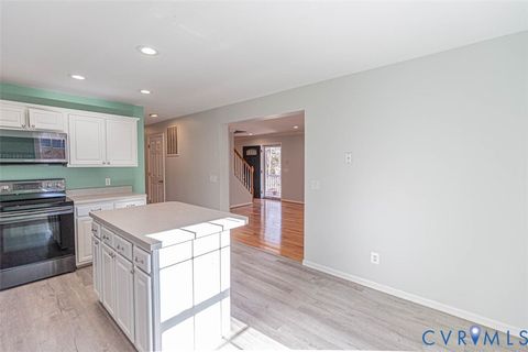 Tiny photo for 351 Lake Caroline Drive, Ruther Glen, VA 22546 (MLS # 2603035)