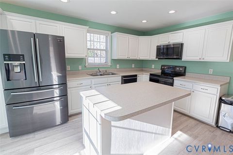 Tiny photo for 351 Lake Caroline Drive, Ruther Glen, VA 22546 (MLS # 2603035)