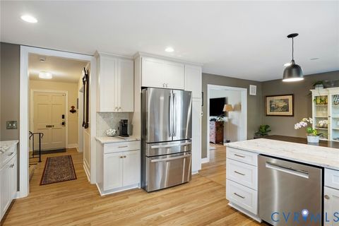 Tiny photo for 5013 Monument Avenue, Henrico, VA 23230 (MLS # 2612496)