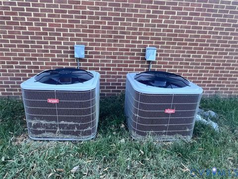 Tiny photo for 7023 Lee Park Road, Hanover, VA 23111 (MLS # 2602857)