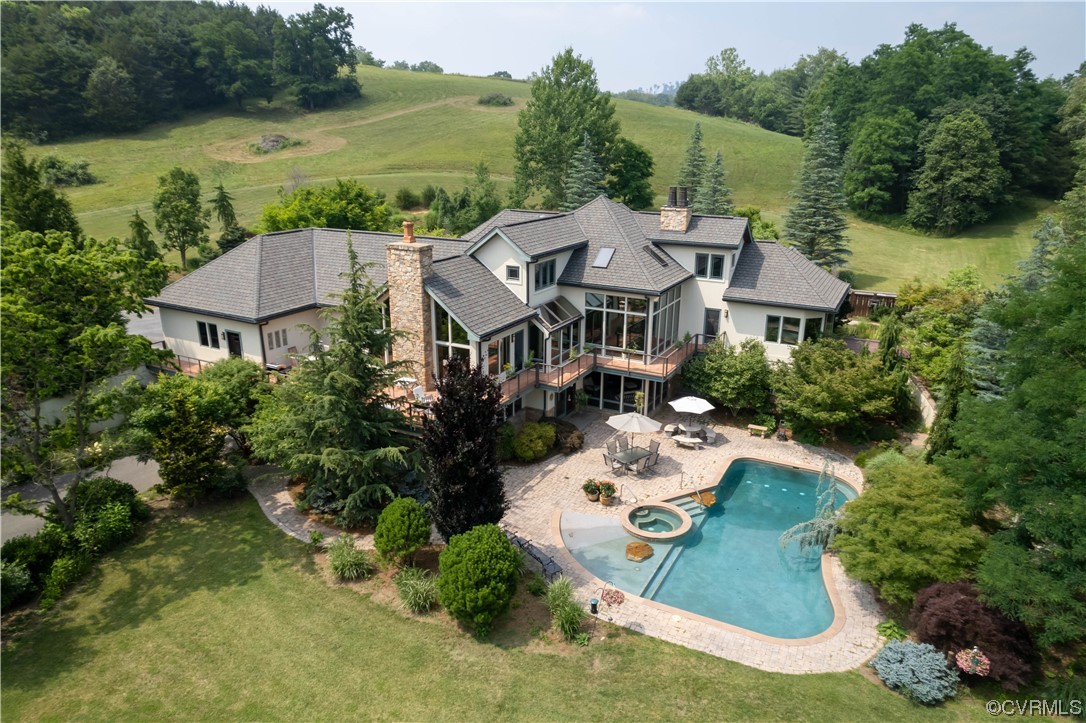 310 Lingonberry Ln