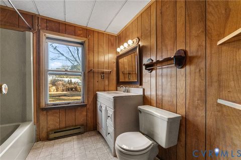 Tiny photo for 815 W Riverside Drive, Lanexa, VA 23089 (MLS # 2533919)