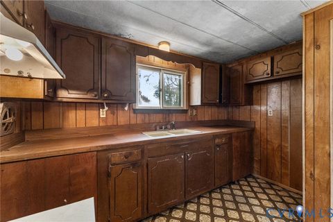 Tiny photo for 815 W Riverside Drive, Lanexa, VA 23089 (MLS # 2533919)