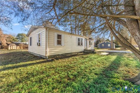 Tiny photo for 815 W Riverside Drive, Lanexa, VA 23089 (MLS # 2533919)