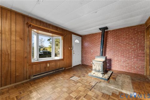 Tiny photo for 815 W Riverside Drive, Lanexa, VA 23089 (MLS # 2533919)