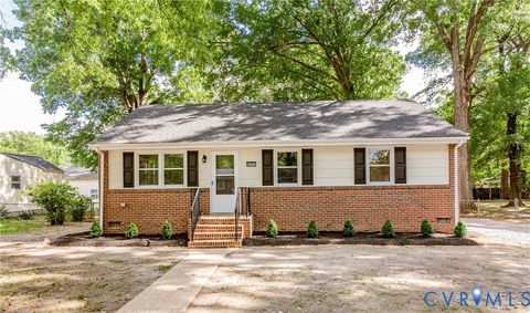 Photo of 6207 keaneland Drive, Richmond, VA 23225 (MLS # 2611032)