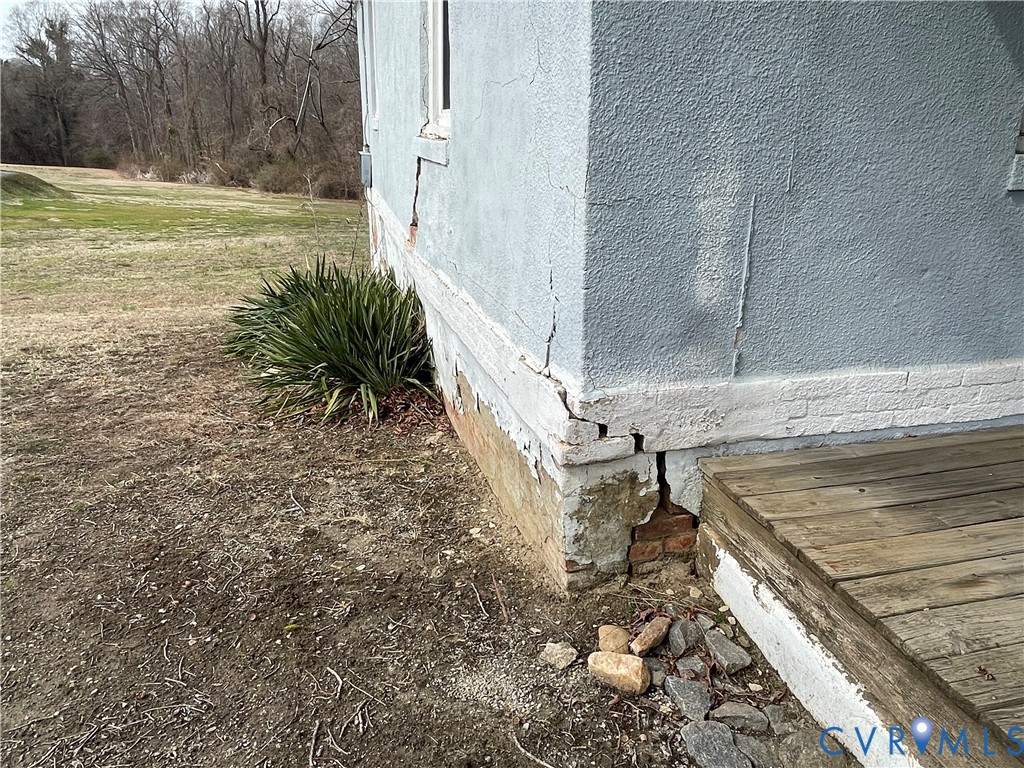 8830 N Five Forks Road