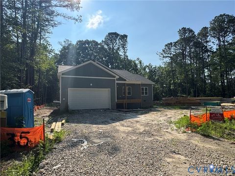Photo of 3417 Sweet Gum Lane, Hayes, VA 23072 (MLS # 2619264)