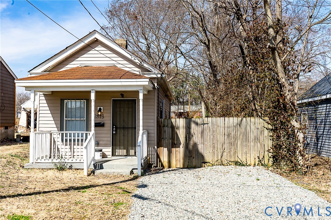 Photo 1 of 11 — 2813 Burfoot Street, Richmond, VA 23224