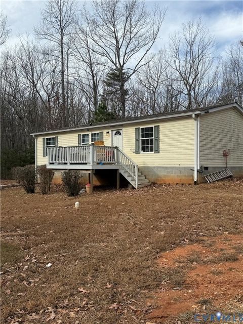 Photo of 171 Briar Patch Lane, Louisa, VA 23093 (MLS # 2532868)