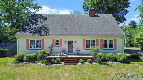 Photo of 290 Colorado Avenue, Urbanna, VA 23175 (MLS # 2611134)