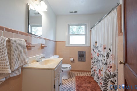Tiny photo for 106 N Snead Street, Ashland, VA 23005 (MLS # 2626954)