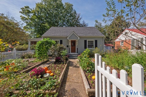 Tiny photo for 106 N Snead Street, Ashland, VA 23005 (MLS # 2626954)