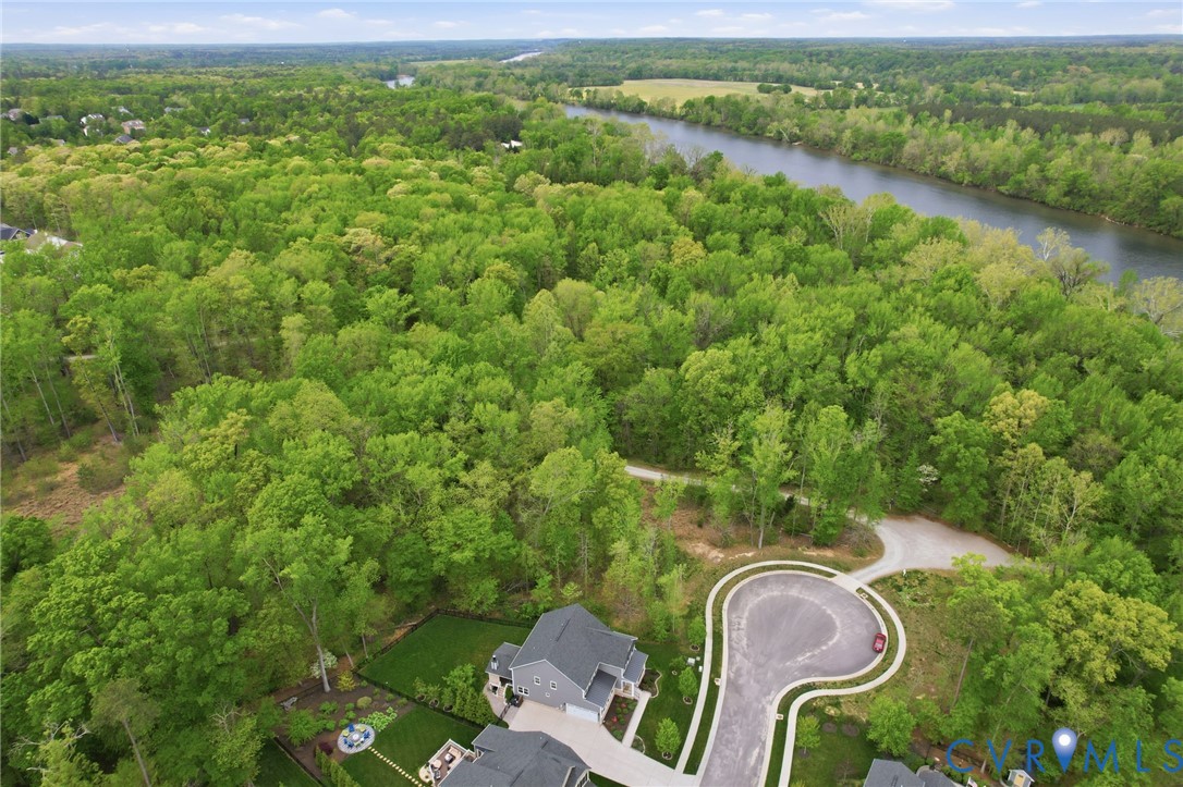 3301 Seaford Crossing Drive