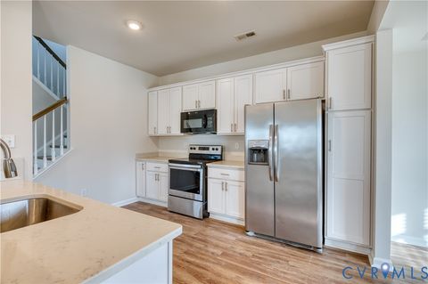 Tiny photo for 604 Goddin Street, Richmond, VA 23231 (MLS # 2531444)