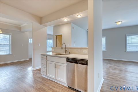 Tiny photo for 604 Goddin Street, Richmond, VA 23231 (MLS # 2531444)