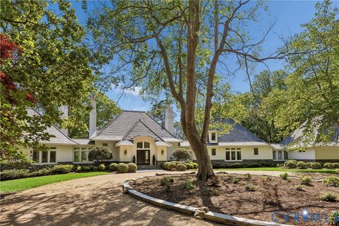 Photo of 6409 Conservancy, La Crosse, VA 23185 (MLS # 2611102)