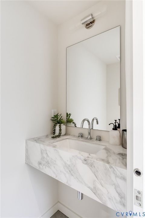 Tiny photo for 2004 Gordon Avenue, Richmond, VA 23224 (MLS # 2530243)