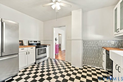 Tiny photo for 2202 Newman Road, Richmond, VA 23231 (MLS # 2627605)