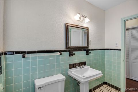 Tiny photo for 3535 Hanover Avenue #B, Richmond, VA 23221 (MLS # 2517876)