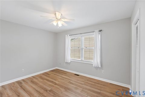 Tiny photo for 2401 Grant Street, Hopewell, VA 23860 (MLS # 2615771)