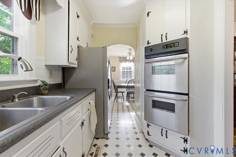 Tiny photo for 13300 Moody Road, North Prince George, VA 23860 (MLS # 2611059)