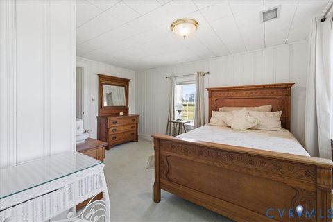 Tiny photo for 13300 Moody Road, North Prince George, VA 23860 (MLS # 2611059)