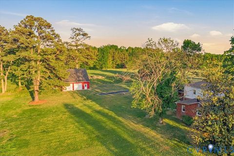 Tiny photo for 13300 Moody Road, North Prince George, VA 23860 (MLS # 2611059)