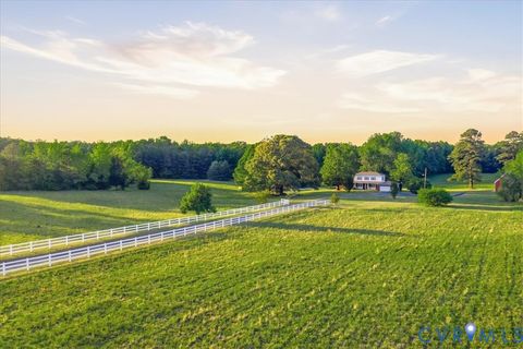 Tiny photo for 13300 Moody Road, North Prince George, VA 23860 (MLS # 2611059)
