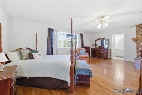 Tiny photo for 13300 Moody Road, North Prince George, VA 23860 (MLS # 2611059)