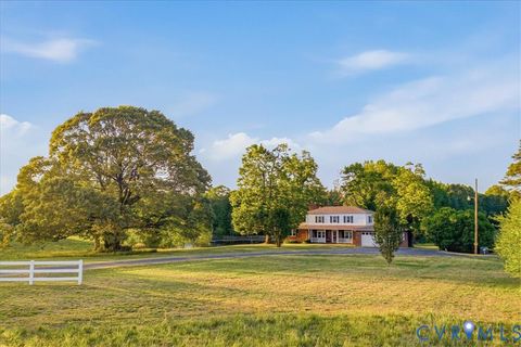 Tiny photo for 13300 Moody Road, North Prince George, VA 23860 (MLS # 2611059)