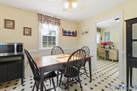 Tiny photo for 13300 Moody Road, North Prince George, VA 23860 (MLS # 2611059)