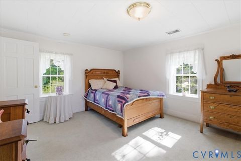 Tiny photo for 13300 Moody Road, North Prince George, VA 23860 (MLS # 2611059)