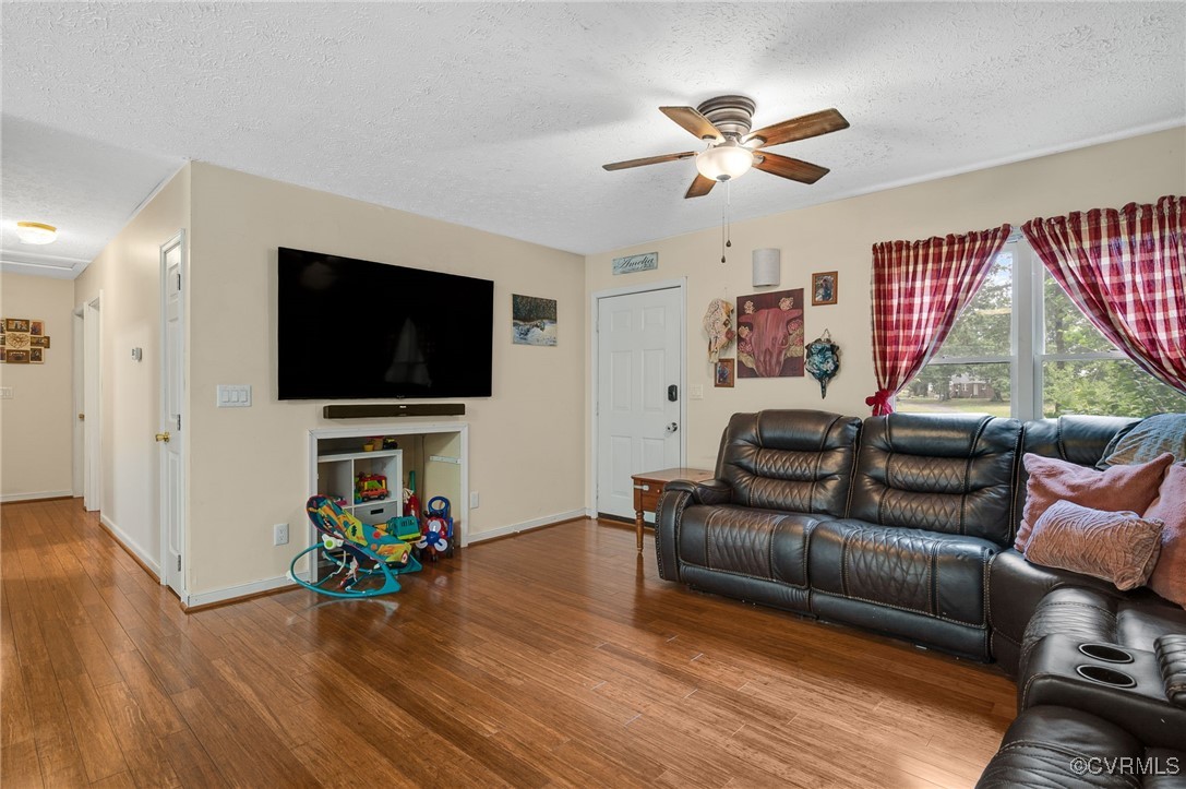24390 Genito Road