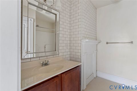 Tiny photo for 815 N 25th Street, Richmond, VA 23223 (MLS # 2601253)