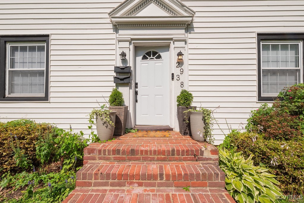 2938 Northumberland Avenue