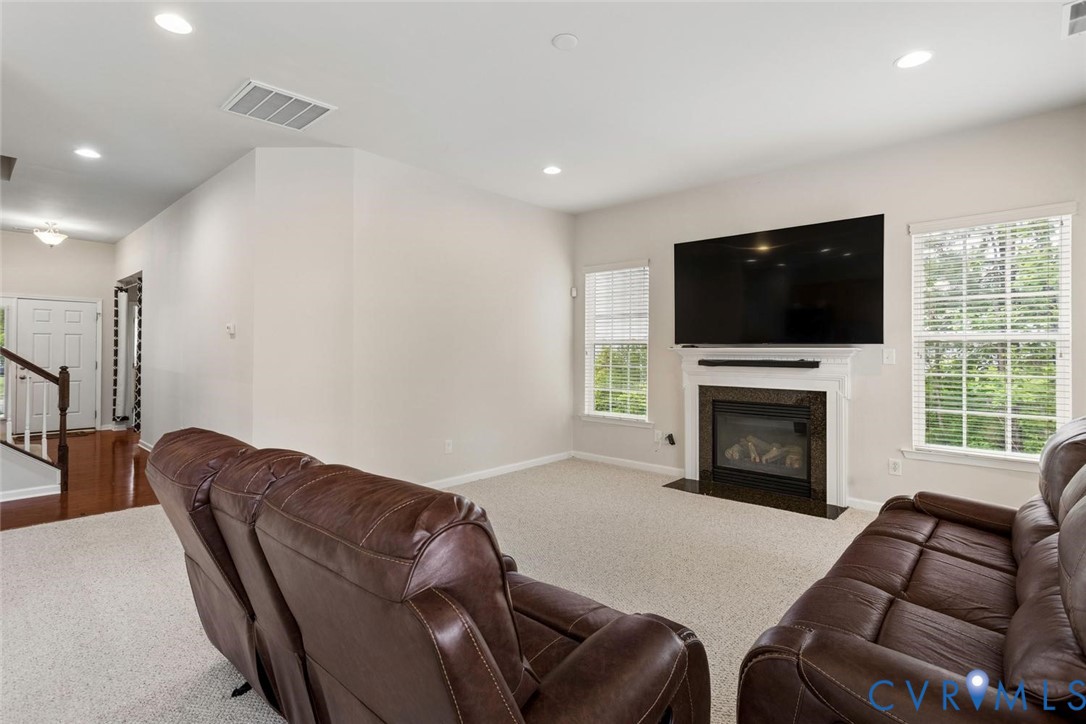 6501 Oak Arbor Drive