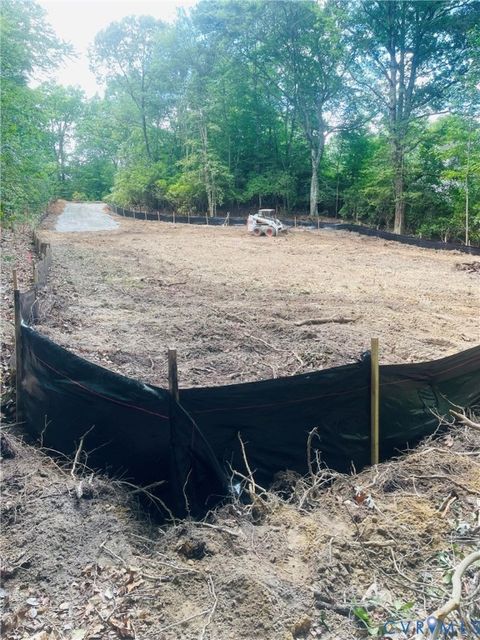 Photo of 163 Turners Neck Road, Toano, VA 23168 (MLS # 2610646)