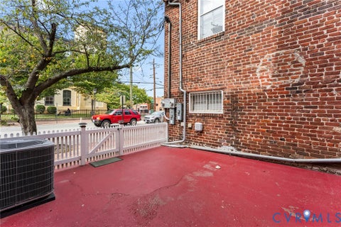 Tiny photo for 527 N 1st Street, Richmond, VA 23219 (MLS # 2626485)