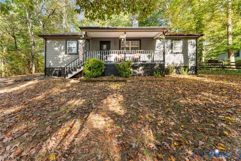 Photo of 921 Jefferson Drive, Palmyra, VA 22963 (MLS # 2628368)