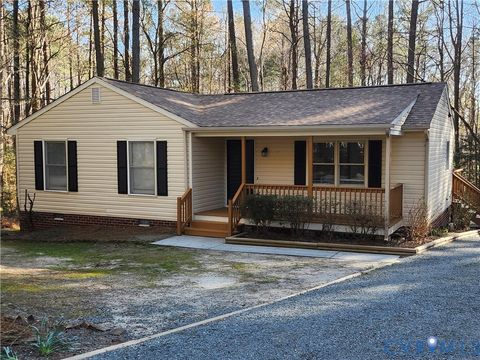 Photo of 770 Oak Springs Drive, Aylett, VA 23009 (MLS # 2607582)