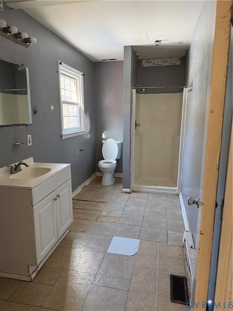 Tiny photo for 2205 Dublin Street, Hopewell, VA 23860 (MLS # 2602924)