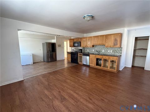 Tiny photo for 2205 Dublin Street, Hopewell, VA 23860 (MLS # 2602924)