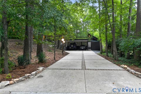 Tiny photo for 433 Susan Constant Drive, Virginia Beach, VA 23451 (MLS # 2622400)