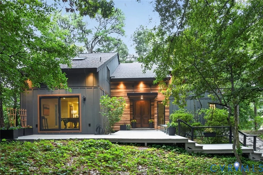 433 Susan Constant Drive