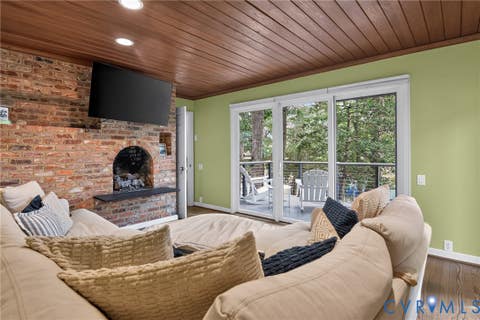 Tiny photo for 433 Susan Constant Drive, Virginia Beach, VA 23451 (MLS # 2622400)