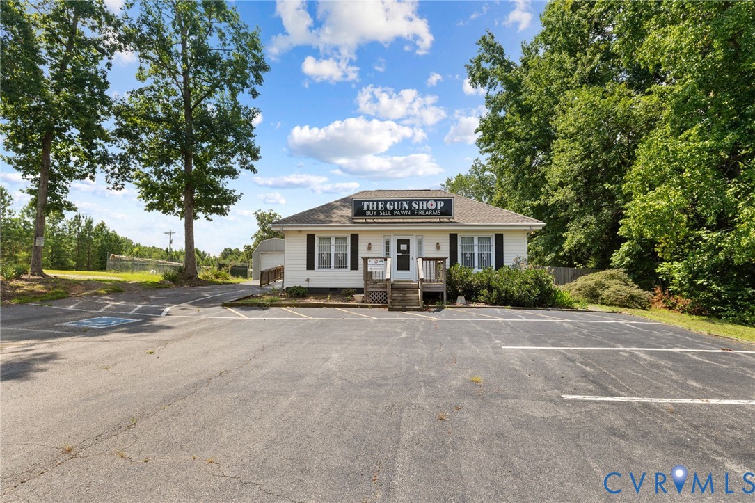 2427 Anderson Highway