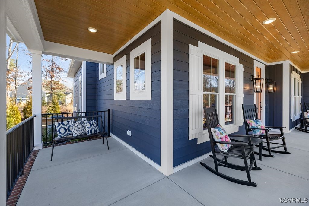 5001 Winding Waters Drive