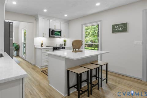 Tiny photo for 1 Long Leaf Lane, Palmyra, VA 22963 (MLS # 2621901)