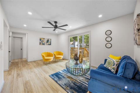 Tiny photo for 1 Long Leaf Lane, Palmyra, VA 22963 (MLS # 2621901)
